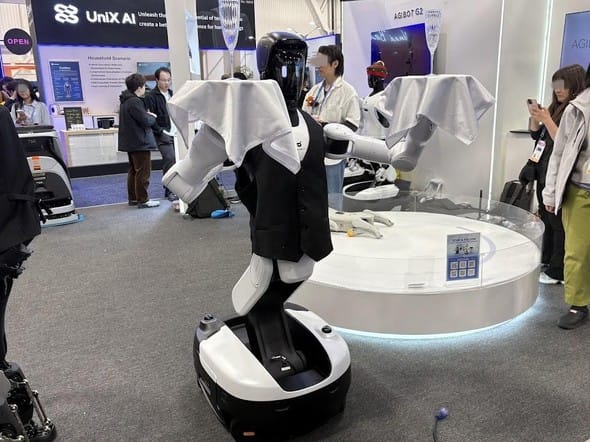 The Frontline of "Service Robots" Solving Labor Shortages: CES 2026 Field Report