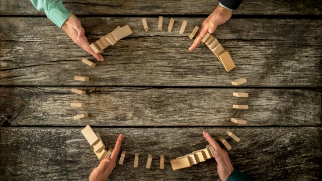 わかりやすい広告と複雑なPR