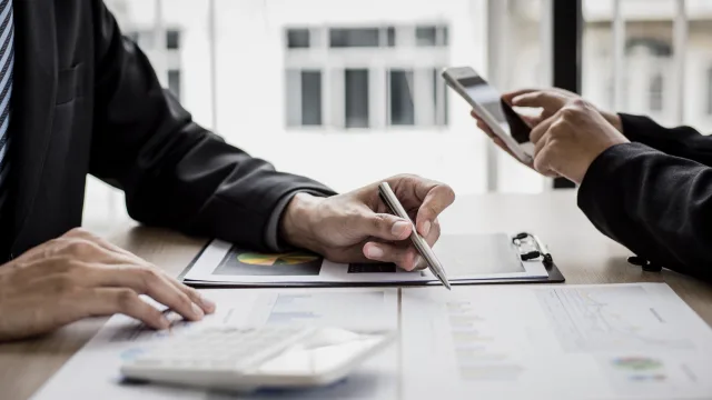 インフルエンサーマーケティングの費用を徹底解説 費用 計算