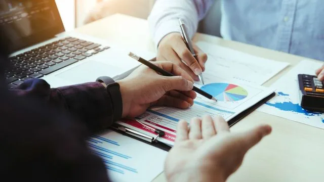 SNS運用代行会社