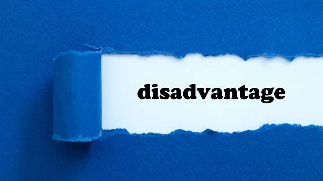 マーケティング　デメリット