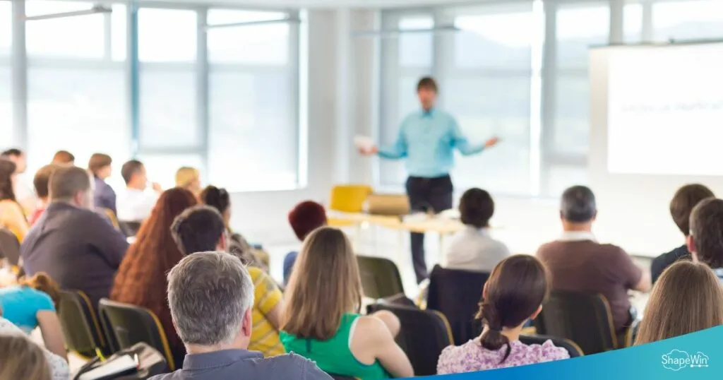 決算説明会・事業説明会の実施