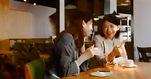 交流する女性