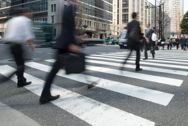 【書評】『ピーター・ドラッカー マーケターの罪と罰』(ウィリアム・A・コーエン:日経BP社) ビジネスマン徒歩