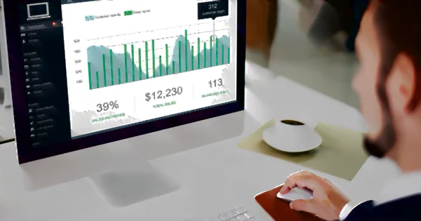 パソコンとグラフ