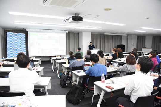 pr-seminar 定期的に開催する広報宣伝スキルアップセミナーの様子